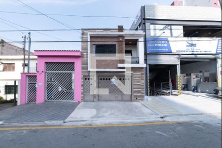 Casa à venda com 250m², 3 quartos e 2 vagasFachada 