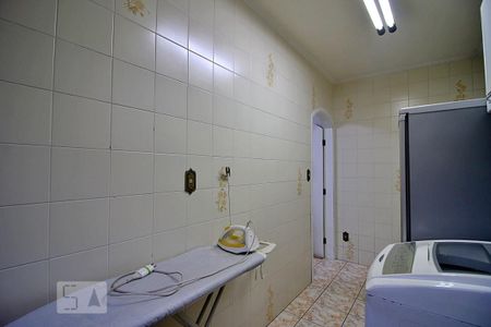 Casa à venda com 202m², 3 quartos e 3 vagasLavanderia