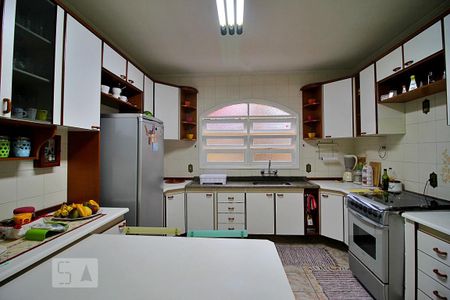 Casa à venda com 202m², 3 quartos e 3 vagasCozinha