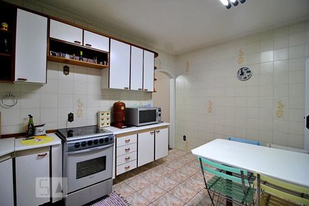 Casa à venda com 202m², 3 quartos e 3 vagasCozinha