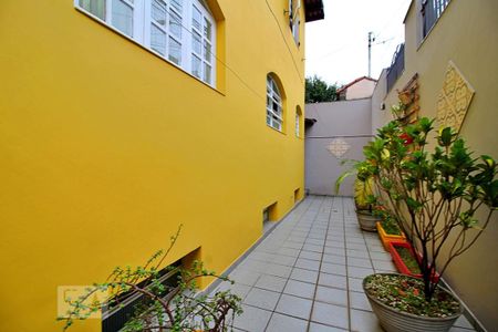 Casa à venda com 202m², 3 quartos e 3 vagasQuintal