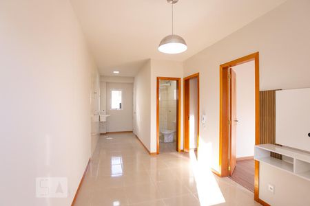 Sala/Cozinha de casa de condomínio para alugar com 2 quartos, 48m² em Hípica, Porto Alegre