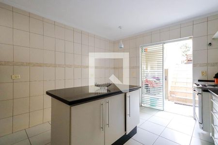 Casa à venda com 250m², 3 quartos e 2 vagasCozinha