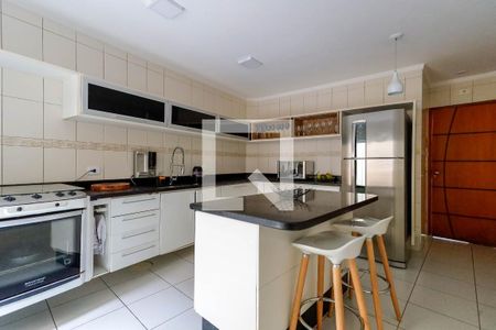 Casa à venda com 250m², 3 quartos e 2 vagasCozinha