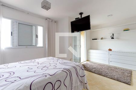 Casa à venda com 250m², 3 quartos e 2 vagasSuíte 1