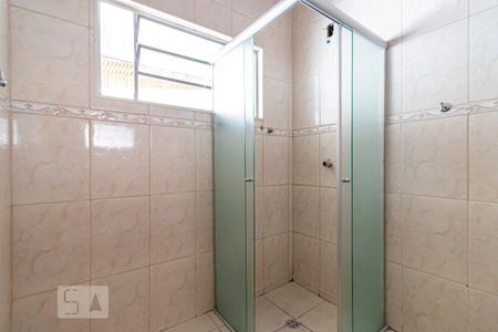 Casa à venda com 100m², 4 quartos e 2 vagasBanheiro social