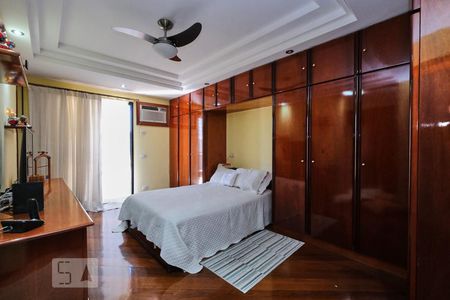 Apartamento à venda com 485m², 5 quartos e 4 vagas Apartamento à venda com 485m², 5 quartos e 4 vagasSuíte 1