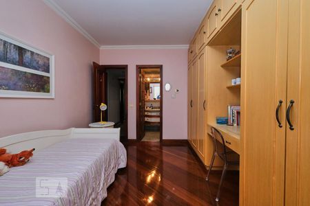 Apartamento à venda com 485m², 5 quartos e 4 vagas Apartamento à venda com 485m², 5 quartos e 4 vagasSuíte 2