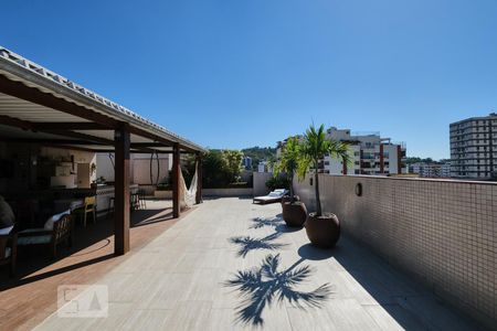 Apartamento à venda com 485m², 5 quartos e 4 vagas Apartamento à venda com 485m², 5 quartos e 4 vagasCobertura