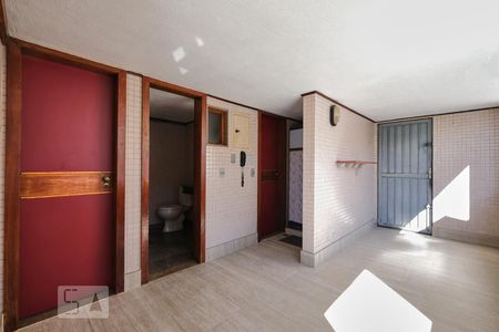 Apartamento à venda com 485m², 5 quartos e 4 vagas Apartamento à venda com 485m², 5 quartos e 4 vagasCobertura