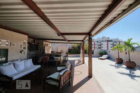 Apartamento à venda com 485m², 5 quartos e 4 vagas Apartamento à venda com 485m², 5 quartos e 4 vagasCobertura