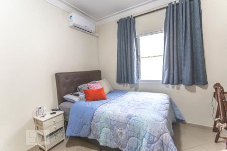 Casa à venda com 200m², 3 quartos e 4 vagasSuíte 1