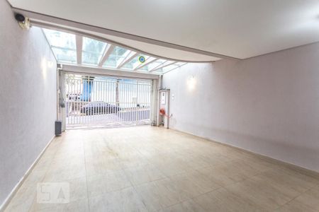 Casa à venda com 200m², 3 quartos e 4 vagasGaragem