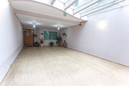 Casa à venda com 200m², 3 quartos e 4 vagasGaragem