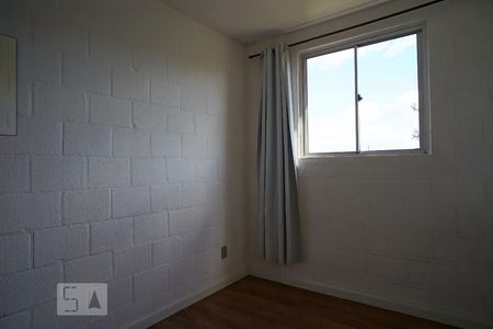 Quarto 1 de apartamento para alugar com 2 quartos, 38m² em Mário Quintana, Porto Alegre
