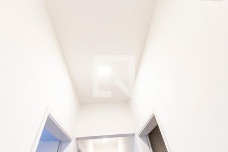 Corredor  de apartamento para alugar com 3 quartos, 120m² em Perdizes, São Paulo