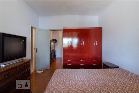 Casa à venda com 170m², 4 quartos e 3 vagasQuarto Suíte