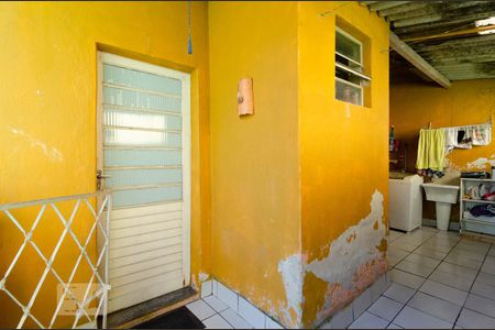 Casa à venda com 170m², 4 quartos e 3 vagasBarracão 