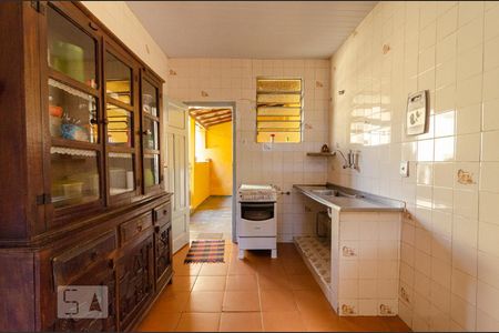 Casa à venda com 170m², 4 quartos e 3 vagasCozinha