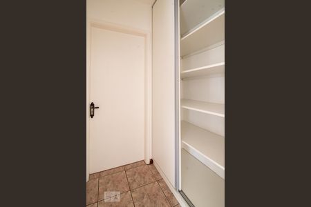 Sala de apartamento à venda com 1 quarto, 49m² em Vila Ipiranga, Porto Alegre