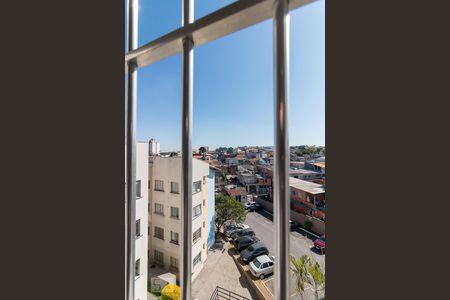 Vista quarto 2 de apartamento para alugar com 2 quartos, 40m² em Jardim Valéria, Guarulhos