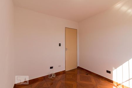 Quarto 1 de apartamento para alugar com 2 quartos, 40m² em Jardim Valéria, Guarulhos