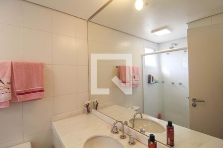 Apartamento à venda com 92m², 3 quartos e 2 vagas Apartamento à venda com 92m², 3 quartos e 2 vagasBanheiro Da Suíte