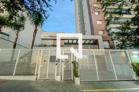 Apartamento à venda com 92m², 3 quartos e 2 vagas Apartamento à venda com 92m², 3 quartos e 2 vagasFachada