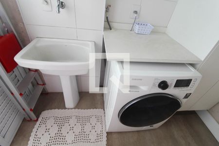 Apartamento à venda com 92m², 3 quartos e 2 vagas Apartamento à venda com 92m², 3 quartos e 2 vagasCozinha/Área De Serviço