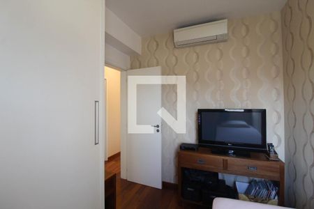 Apartamento à venda com 92m², 3 quartos e 2 vagas Apartamento à venda com 92m², 3 quartos e 2 vagasQuarto 2
