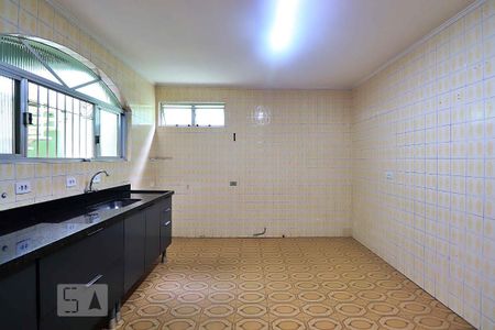 Casa à venda com 196m², 3 quartos e 3 vagasCozinha