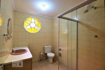 Casa à venda com 196m², 3 quartos e 3 vagasBanheiro 2