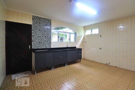 Casa à venda com 196m², 3 quartos e 3 vagasCozinha