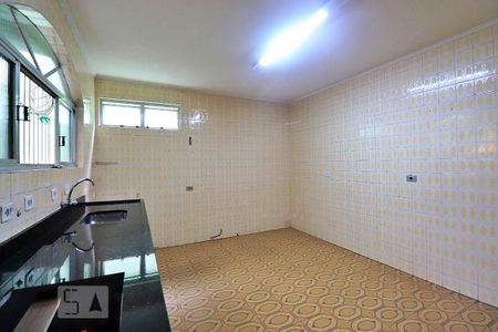 Casa à venda com 196m², 3 quartos e 3 vagasCozinha