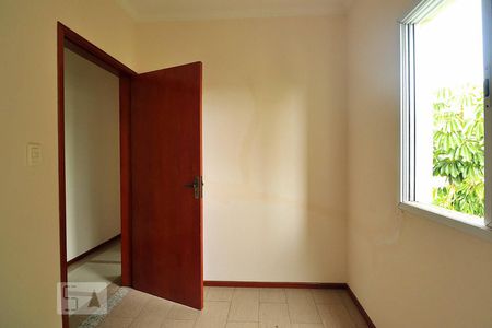 Apartamento à venda com 180m², 3 quartos e 2 vagasQuarto 2