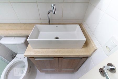 Apartamento à venda com 65m², 2 quartos e 1 vagaBanheiro da Suíte