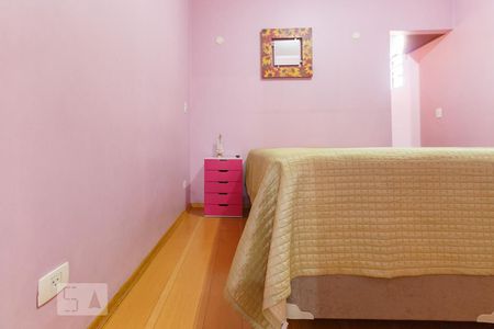 Casa à venda com 238m², 3 quartos e 2 vagas Casa à venda com 238m², 3 quartos e 2 vagasQuarto Suíte