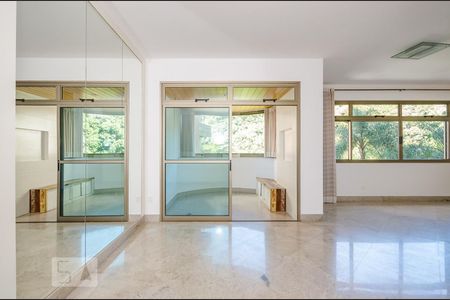 Sala de apartamento para alugar com 4 quartos, 147m² em Luxemburgo, Belo Horizonte