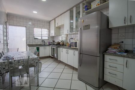 Casa para alugar com 277m², 3 quartos e 5 vagas Casa para alugar com 277m², 3 quartos e 5 vagasCozinha