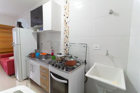 Casa de condomínio à venda com 38m², 2 quartos e sem vaga Casa de condomínio à venda com 38m², 2 quartos e sem vagaCozinha e Área de Serviço