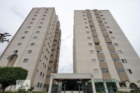 Apartamento à venda com 70m², 2 quartos e 1 vagaFachada