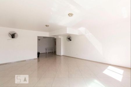 Apartamento à venda com 70m², 2 quartos e 1 vagaÁrea comum - Salão de festas