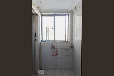 Apartamento à venda com 70m², 2 quartos e 1 vagaÁrea de Serviço