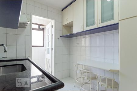 Apartamento à venda com 60m², 2 quartos e 1 vaga Apartamento à venda com 60m², 2 quartos e 1 vagaCozinha