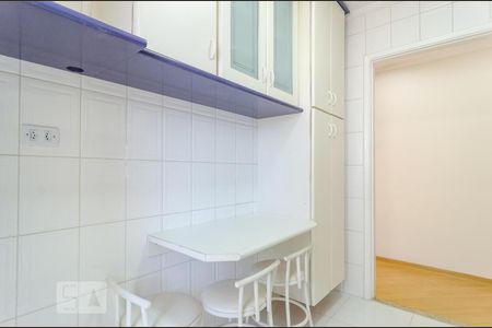 Apartamento à venda com 60m², 2 quartos e 1 vaga Apartamento à venda com 60m², 2 quartos e 1 vagaCozinha