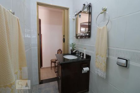 Casa à venda com 220m², 2 quartos e 1 vagaBanheiro da Suite 