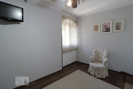 Casa à venda com 220m², 2 quartos e 1 vagaQuarto 2