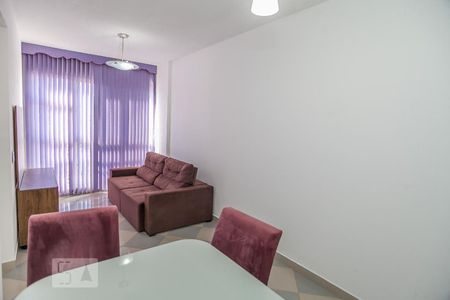 Sala de apartamento para alugar com 2 quartos, 47m² em Pechincha, Rio de Janeiro