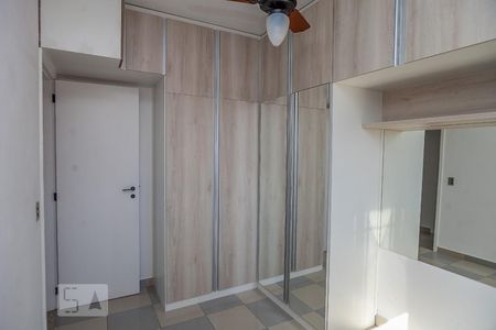 Quarto 1 de apartamento para alugar com 2 quartos, 47m² em Pechincha, Rio de Janeiro