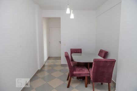 Sala de apartamento para alugar com 2 quartos, 47m² em Pechincha, Rio de Janeiro